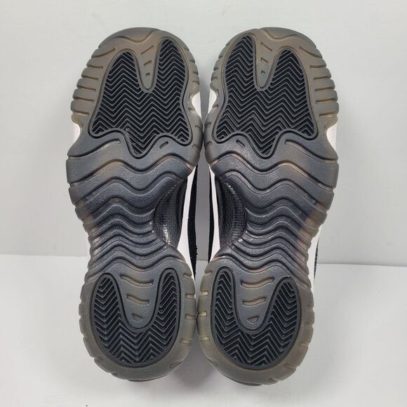 Air Jordan 11 Retro Premium HC Girl's Black Sneakers 852625-030 US Size 7.5Y - Picture 9 of 10